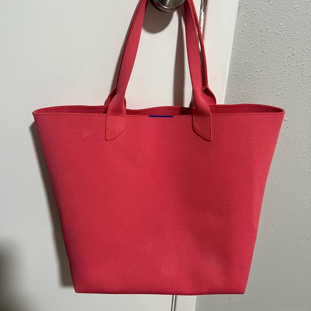 Rothy’s | The Lightweight Tote - Picture 3 of 7